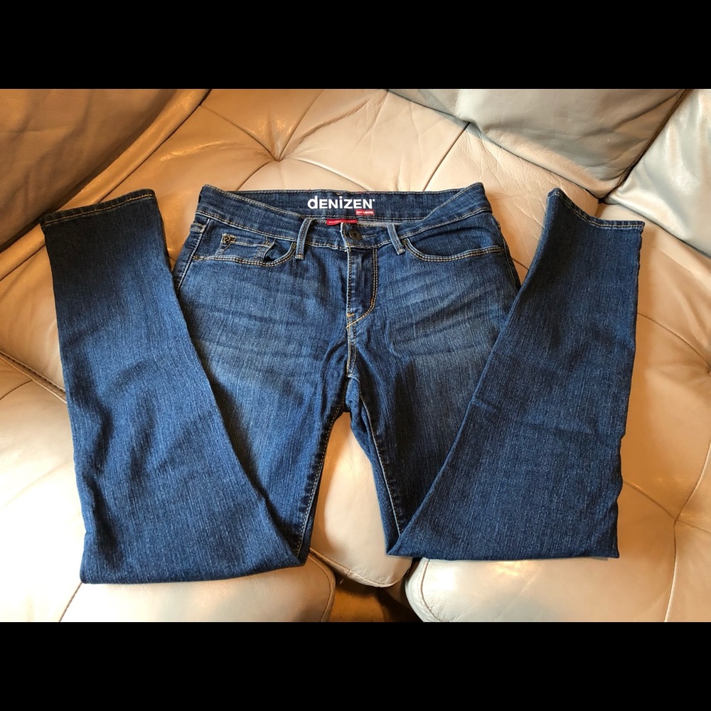 BOGO 50% Denizen by Levi’s Jeans, Size 4